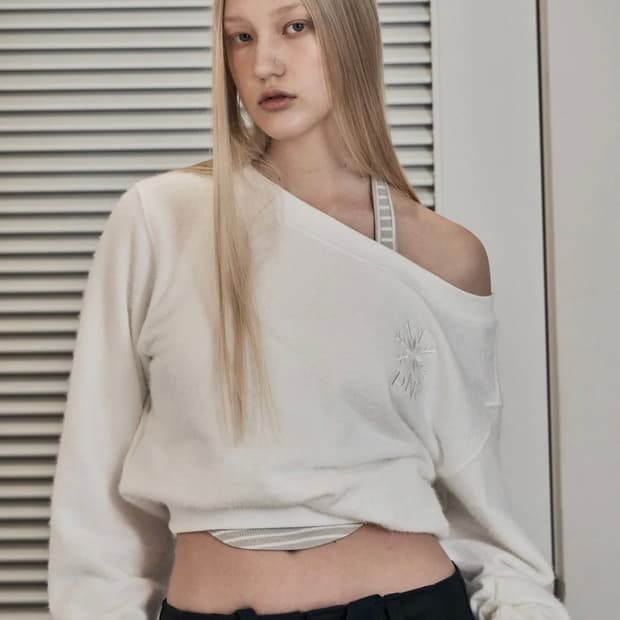 플리즈노팔로우 오프숄더 스웻셔츠