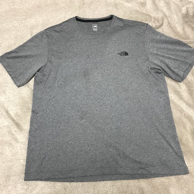 노스페이스 차콜 반팔 XL사이즈