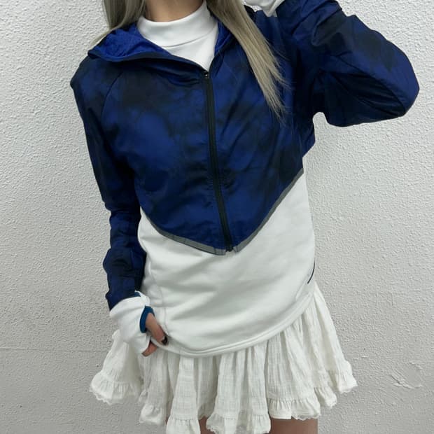 나이키 에어로프트 크롭 후드 바람막이 M