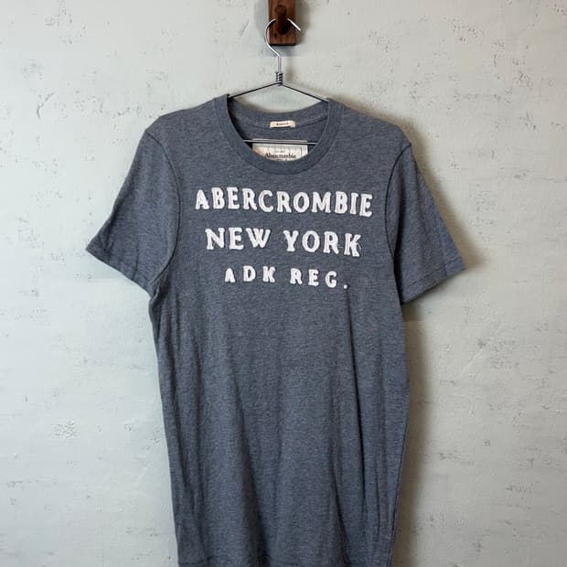 아베크롬비 머슬핏 그레이 반팔티