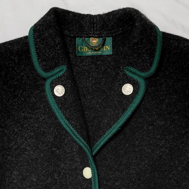 [아동용] 오스트리아 기스바인(GIESSWEIN) 100% 울 재킷