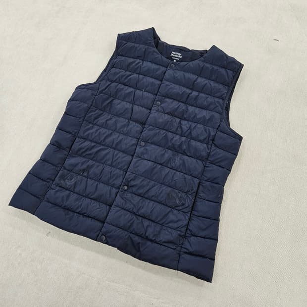 [M] 무신사 여성 네이비 경량 패딩 조끼 0121Y1