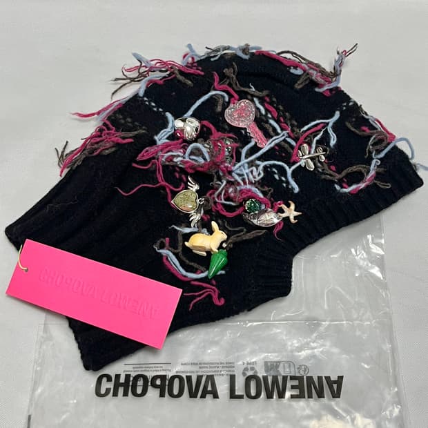 초포바 로위나 25fw 바라클라바