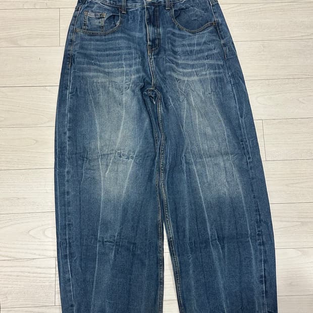 밀로아카이브 커브드 데님팬츠 M