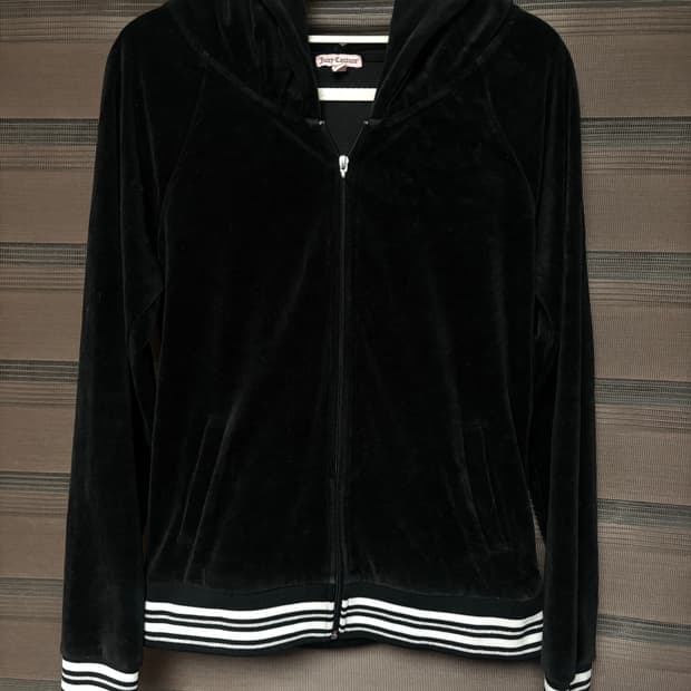 쥬시꾸뛰르 벨벳 후드집업