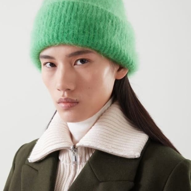 cos 모헤어 비니 그린