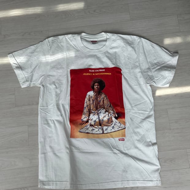 슈프림 사치다난다 티셔츠 M 새상품