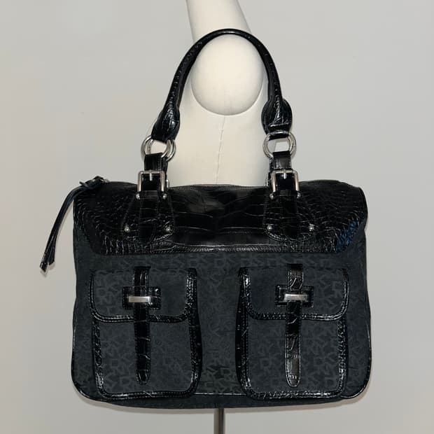 📦DKNY All Black shoulder bag