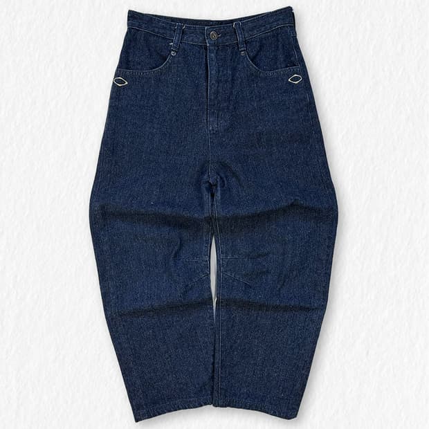 미스치프 롬버스 슬로치 데님 팬츠