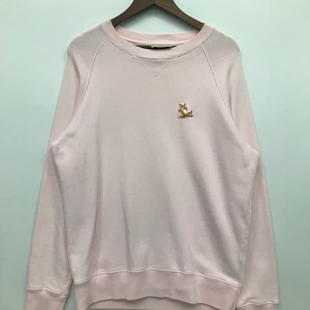 Maison Kitsune 핑크니트