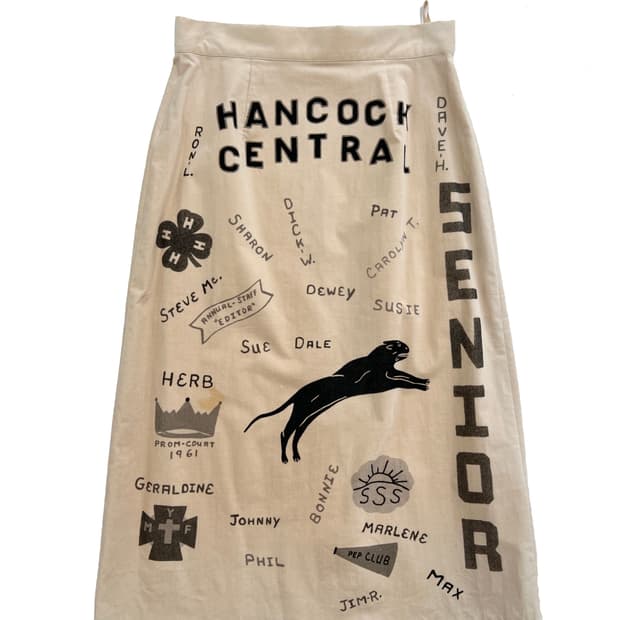 빔즈보이 스커트