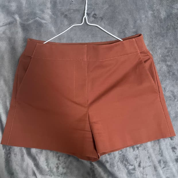 [무료배송] 띠어리 베이직함이 돋보이는 쇼츠