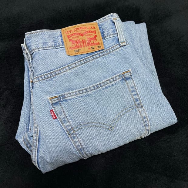 리바이스 565 루즈 스트레이트 진(A7221-0010)