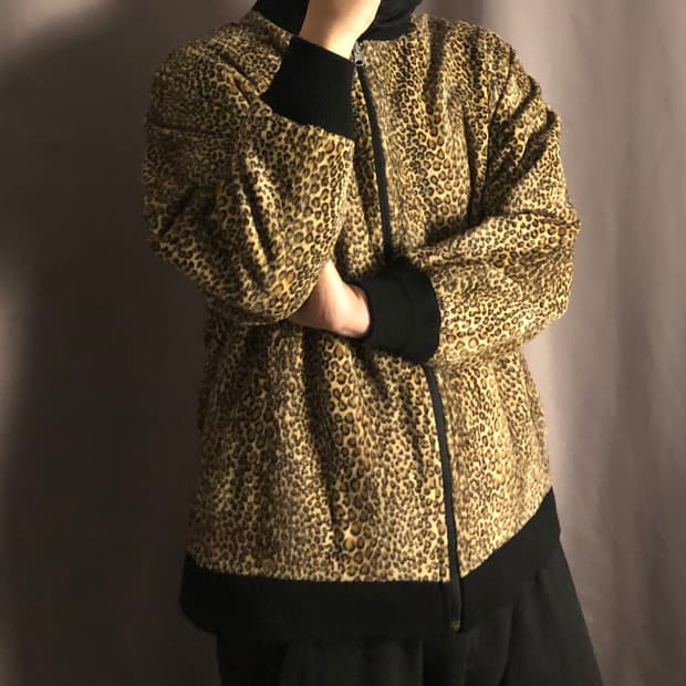 니들스 레오파드 리버시블 립카라 자켓