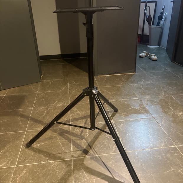 [중고] 삼각대 스탠드