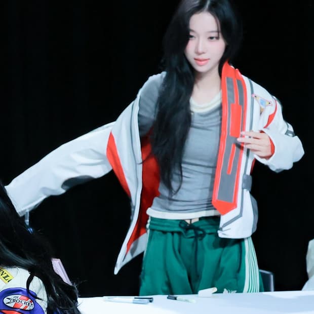 니들스 x LHP 트랙 쇼츠 폴리 스무스 그린 반바지 팝니다