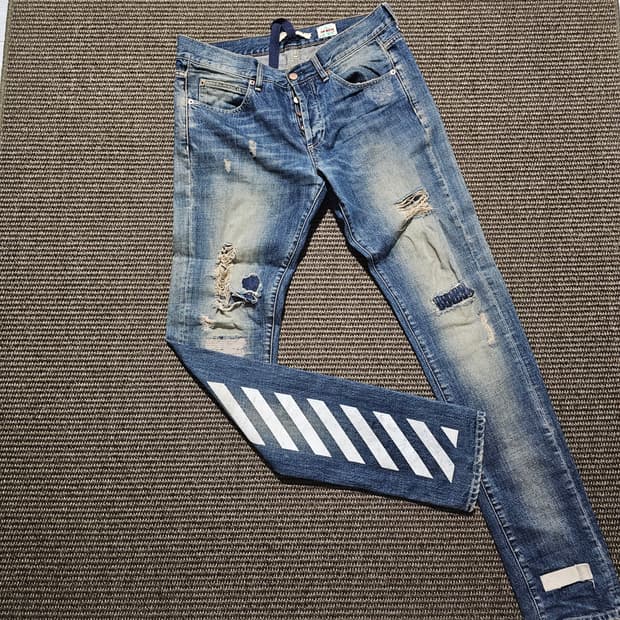 오프화이트 워싱 데님 팬츠 31