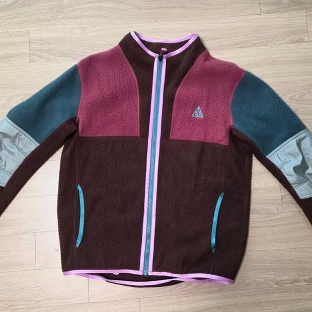 나이키 ACG 플리스 멀티 컬러 자켓 울프트리 악티울프 써마핏플리스풀집