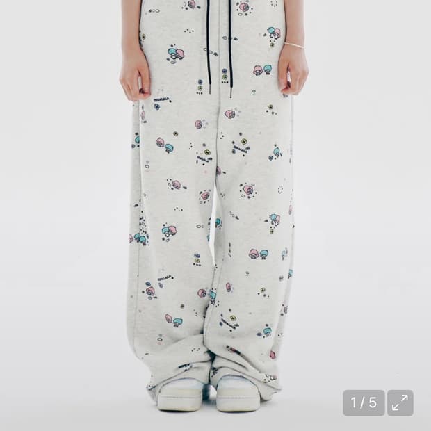 유희 X 리틀트윈스타 트레이닝팬츠 팔아요