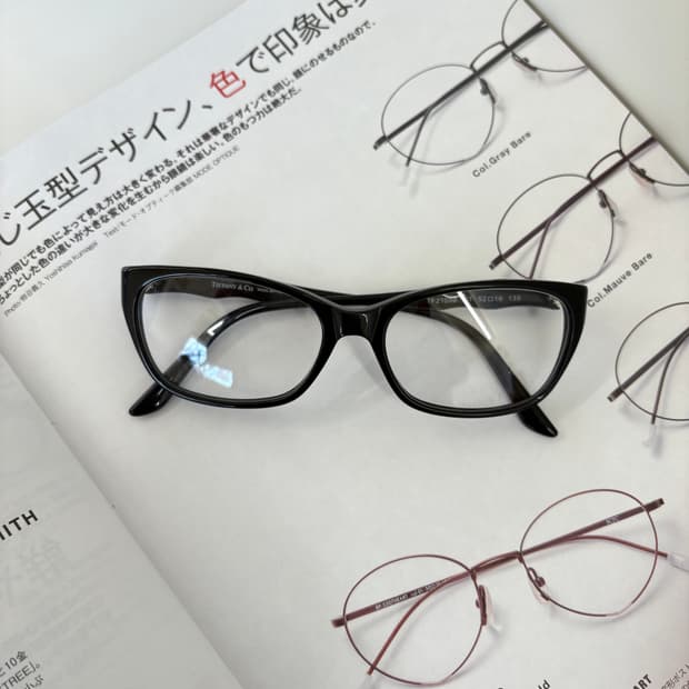 티파니앤코 블랙 뿔테 안경