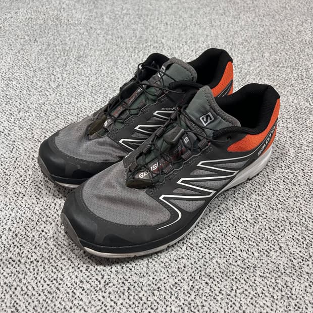 살로몬 신발