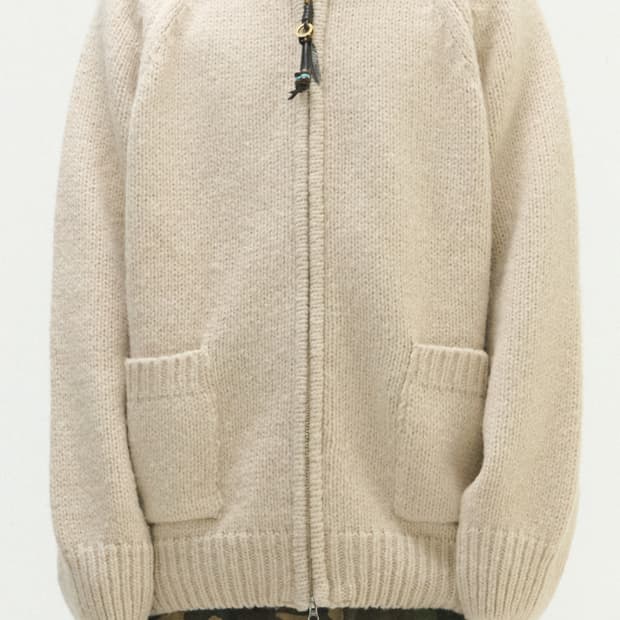 퍼렌 코위찬 오트밀 색상 2 사이즈 판매합니다.