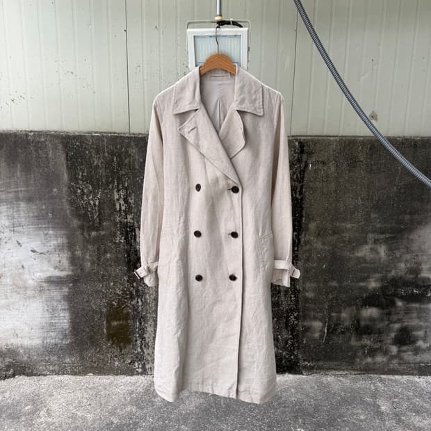 마가렛 호웰 린넨 트렌치 코트