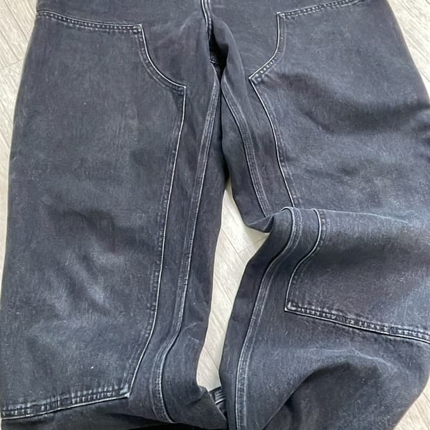 칼하트 WIP 스미스 블랙 스톤 워시드 더블 니 팬츠