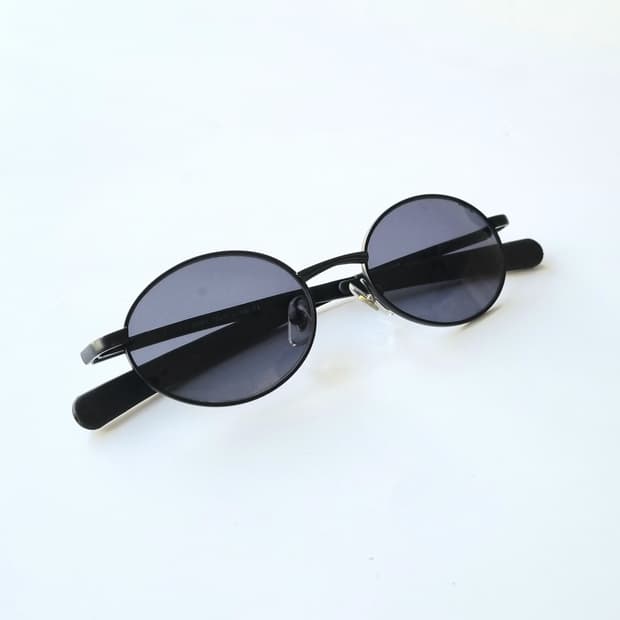 데드스탁 ARMY 이태리 오벌쉐입 선글라스 717