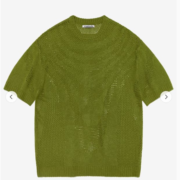 니트/스웨터
(비바스튜디오)
GROWTH RING HALF KNIT 