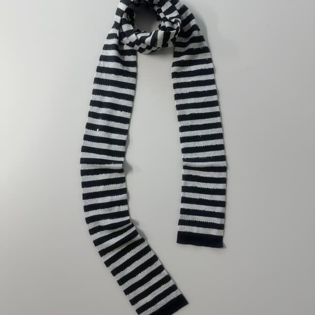 랄프로렌 폴로 진 스팽글 디테일 스트라이프 패턴 니트 머플러