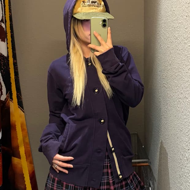 빔즈 단추 후드집업