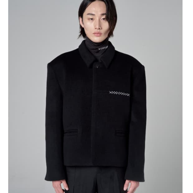 준느 크롭 울 자켓 팝니다 우영미 타임옴므 솔리드옴므 