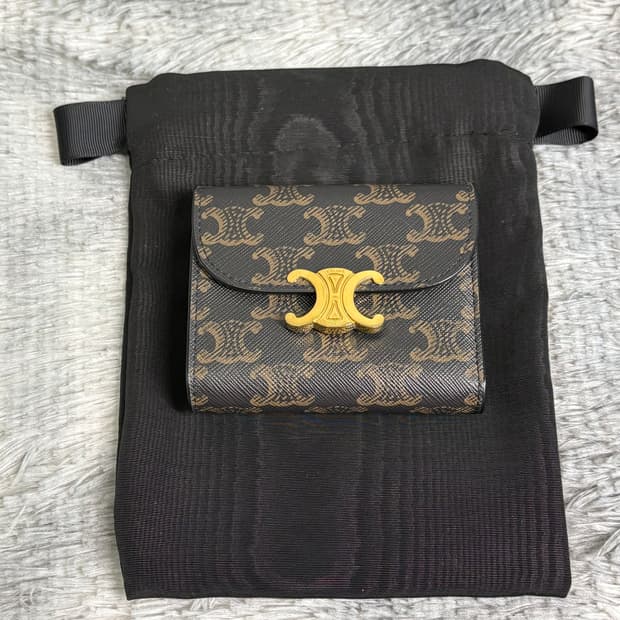 셀린느 트리옹프 반지갑