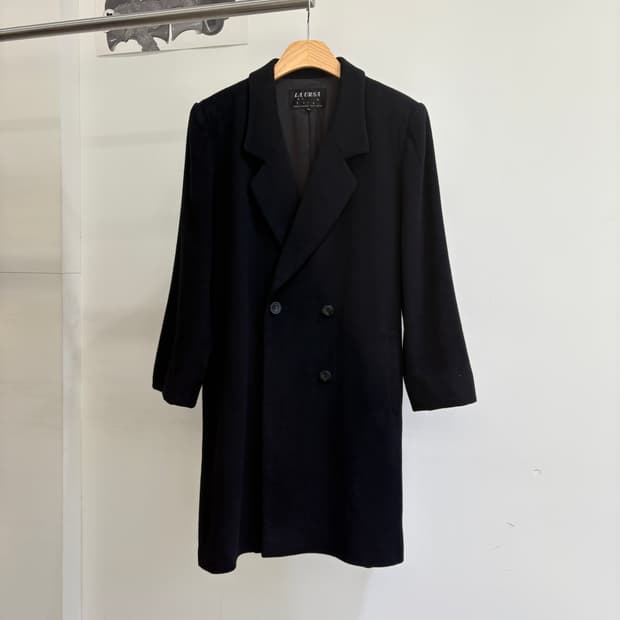 LA URSA (Made in Japan) 코트