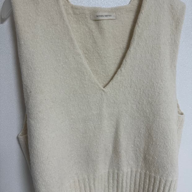 낫띵리튼 베스트 조끼