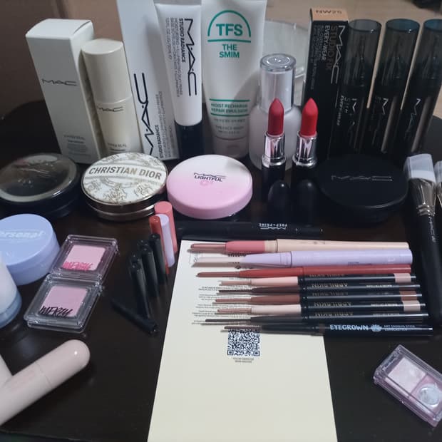 화장품뷰티 아멜리 맥 디올 쿠션 라이너외 사진에잇는모두일괄판매