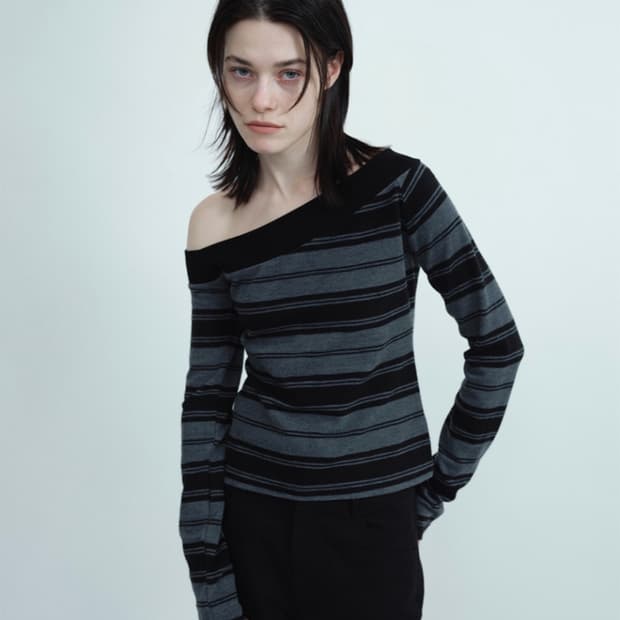 밀로우먼 원 숄더 스트라이프 티셔츠 [차콜 그레이]