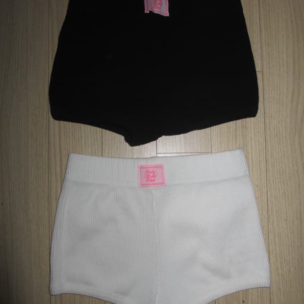 Baby metal club 골지 숏팬츠 블랙/화이트