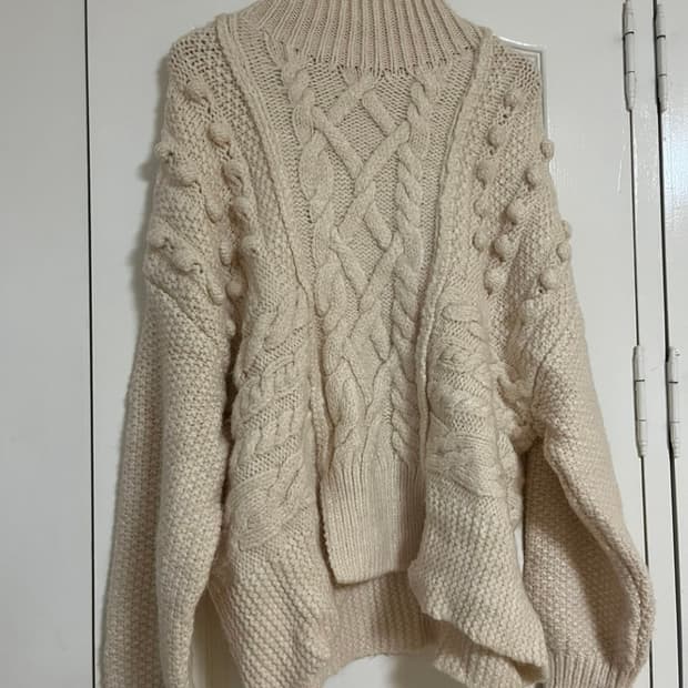 자라 아이보리 니트