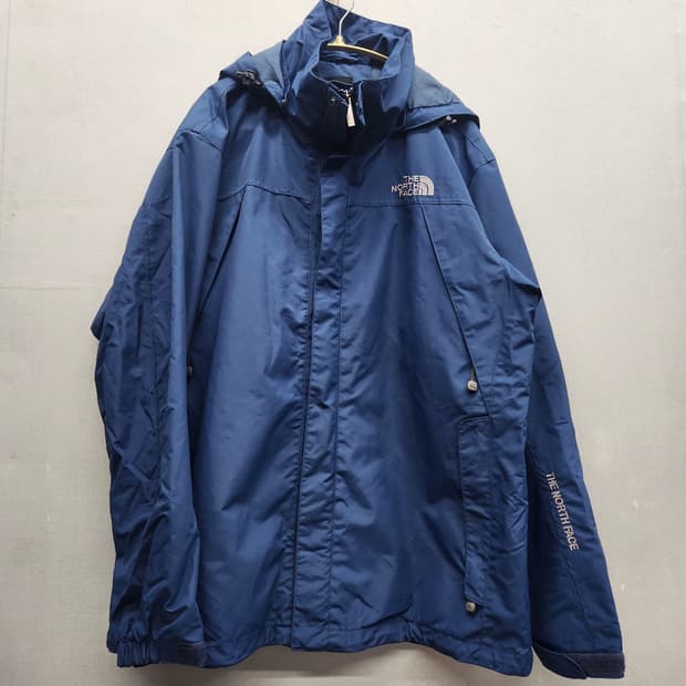 노스페이스 로고 후드 스트링 바람막이 100(XL)