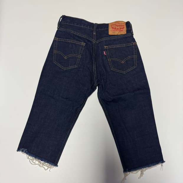 여성 리바이스 511 커스텀 밑단 데미지 6부 데님팬츠