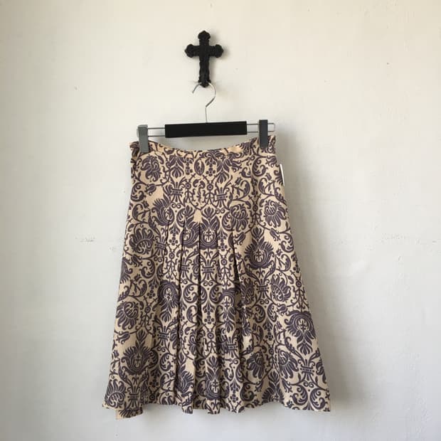 Ornament pattern pleats midi skirt