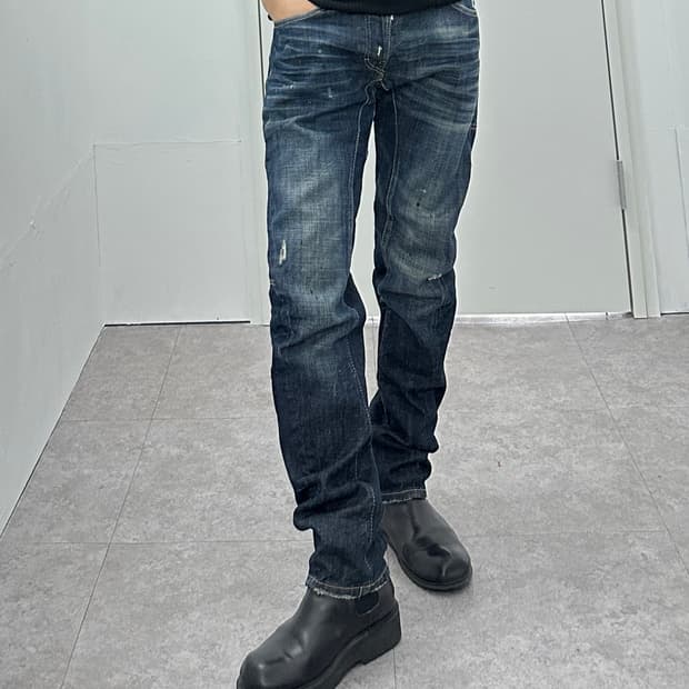 Dsquared2 denim destroyed jeans