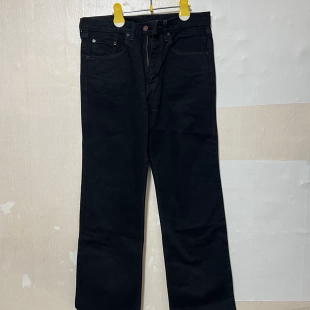 리바이스 505 레귤러 스트레이트 핏 블랙진 32인치