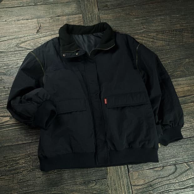 [빈티지] 오버핏 탈부착 패디드 자켓 블랙 M18470