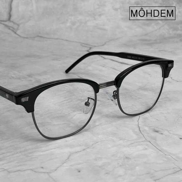 겨울엔 하금테 안경 아이웨어