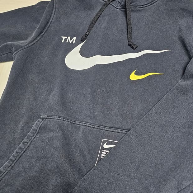 나이키 스포츠웨어 후드티