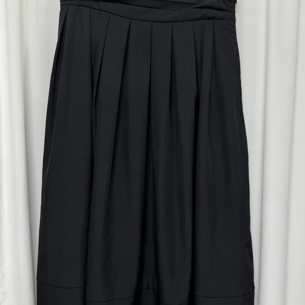 L'ECCOVE 레코브 블랙 롱스커트 