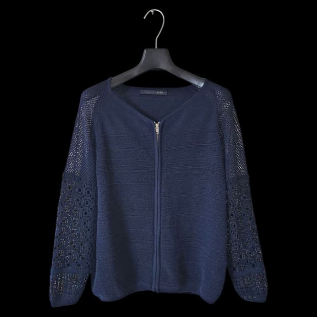 올리브데올리브 네이비 펀칭 지퍼 여성 가디건 M